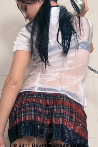 DownloadDreams.com - Tiffany - Schoolgirl Wetlook